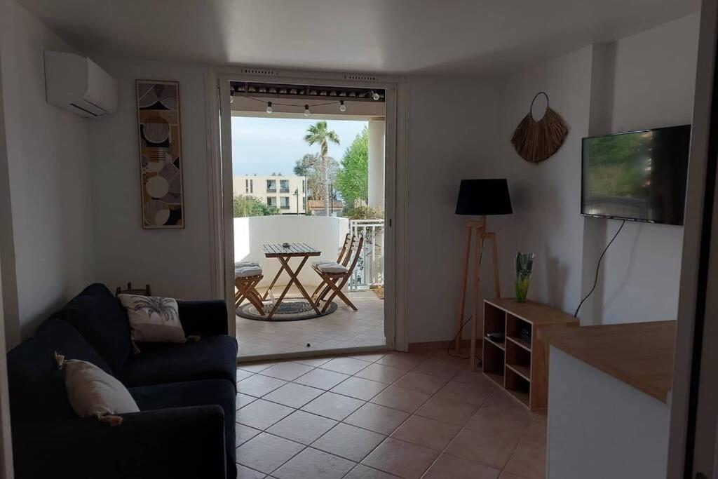 Magnifique Studio A 50M De La Plage De Cavaliere - Studio Tamarindo Le Lavandou Luaran gambar
